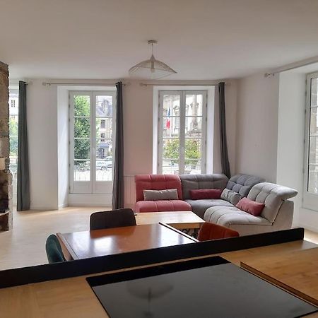 Appartement 75M2 Plein Centre Face A La Mairie Morlaix Luaran gambar